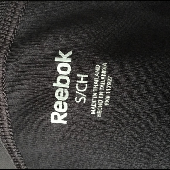 NEW REEBOK BLACK T SHIRT - Picture 2 of 8